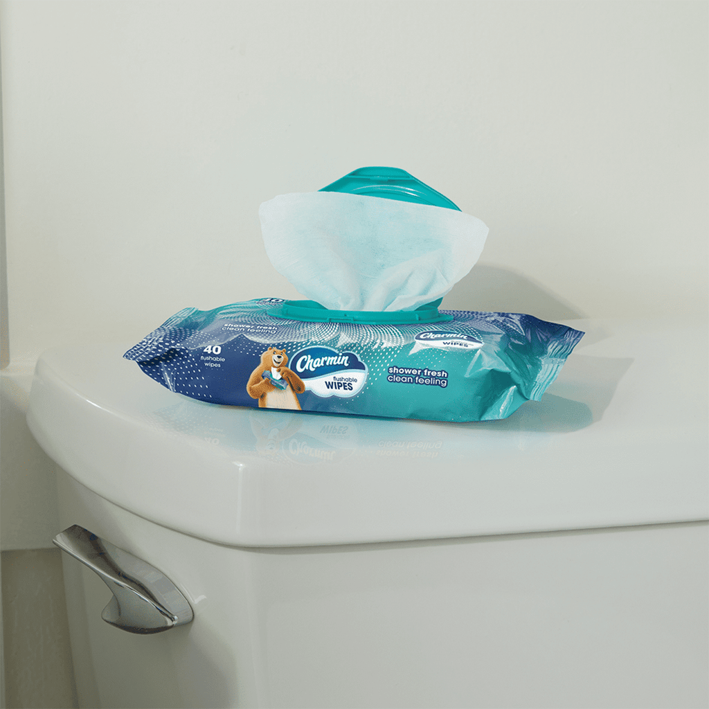 Charmin Flushable Wipes - 8 Packs, 320 Wipes Total